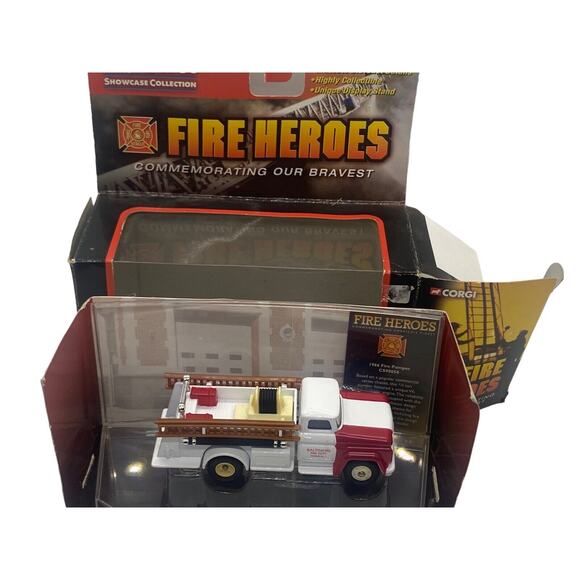 Corgi Showcase Collection Fire Heroes Baltimore Fire Dept. 1966 Fire Pumper New - Picture 9 of 11